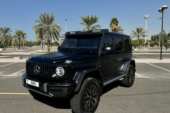 MERCEDES-BENZ G63 2023 | Olive